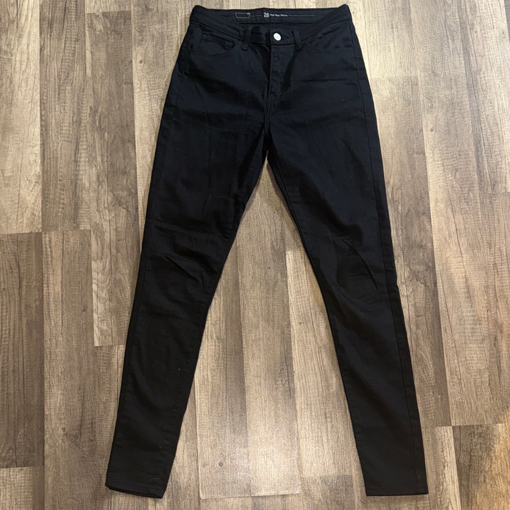Levi's Women's Black High Rise Skinny Jeans - 28